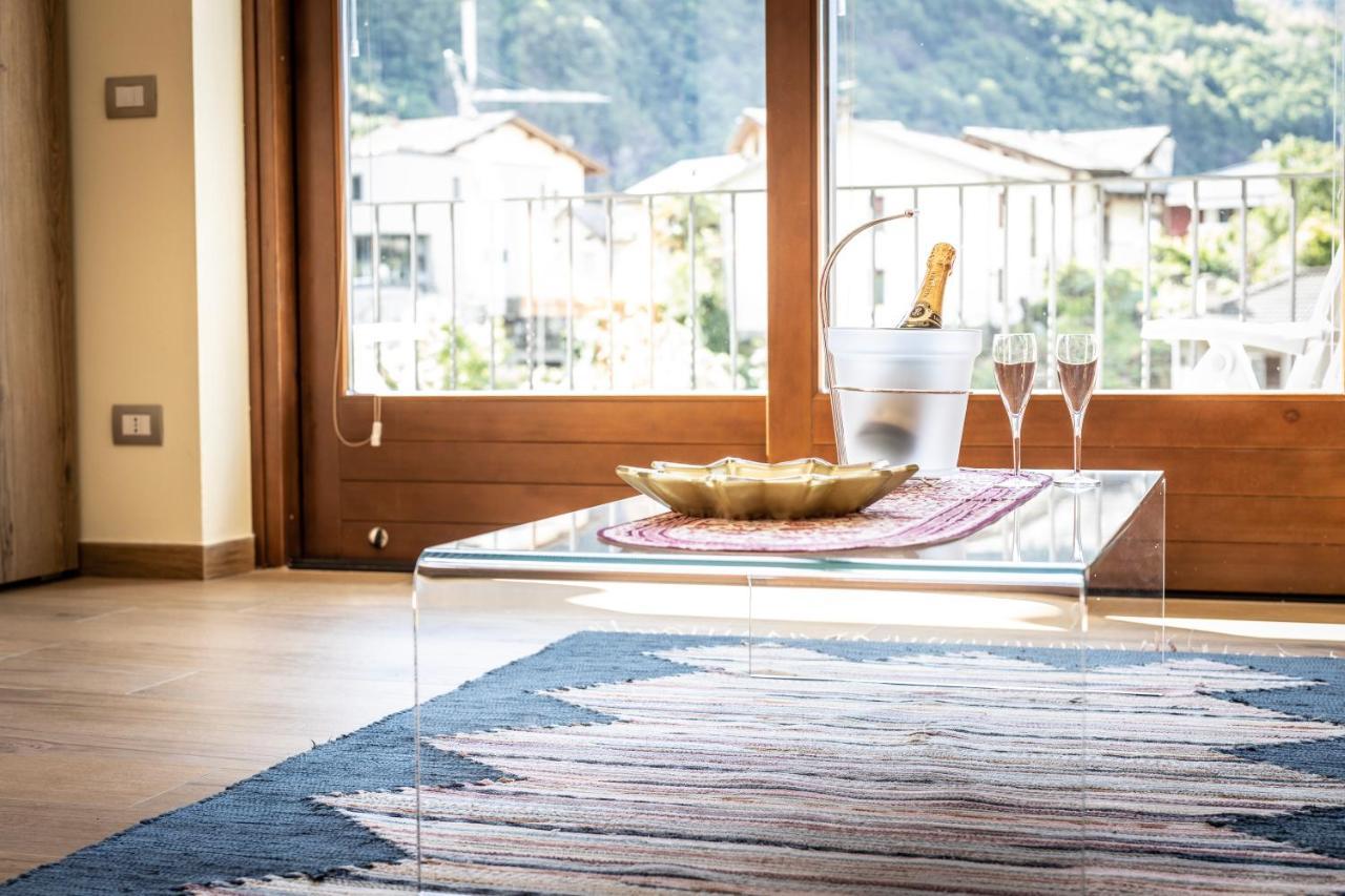 אפרטהוטל צ'יאוונה La Casa Sul Fiume מראה חיצוני תמונה